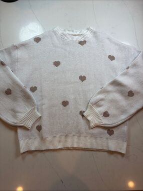 Women's Cream Heart Pattern Sweater